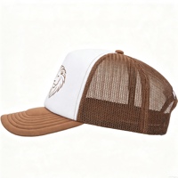 Gorra Trucker con Bordado de Cabeza de León, Frente Blanco, Parte Trasera de Malla Marrón, Gorra de Béisbol de Espuma con Visera Curva, Estilo Transpirable, Gorra de Malla con Logotipo Personalizado