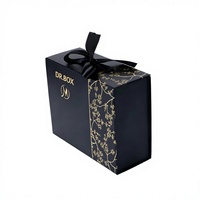 Boîte cadeau en carton noir de luxe personnalisée avec revêtement UV, recyclable, de qualité alimentaire, pour chocolats, impression quadricolore, ruban et nœud