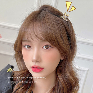 Nouvelle pince à cheveux requin pour <span class=keywords><strong>femme</strong></span>, petite taille, exquise, ornée de perles et de strass, pour demi-queue de cheveux, style mini, avec frange latérale - Product Image 3