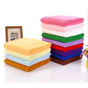 Serviette de lavage auto en microfibre 140x70cm absorbante pour le nettoyage des véhicules, couleur bleue - Product Image 1