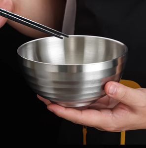 Ciotola a Doppio Strato in Acciaio Inox 304 con Design Ondulato Oro e Argento per Riso e Zuppa, Uso Domestico, Cucina e Ristorante Coreano - Product Image 5