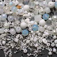 Vente en gros en vrac de 2-8mm de gravier mixte combinaison de cristaux breloque perles de riz en verre pour chapelet bracelet Kit de fabrication de bijoux à bricoler soi-même