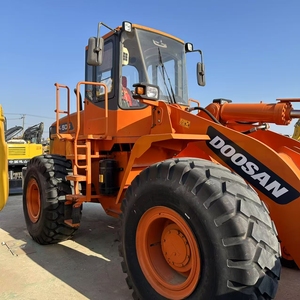 Chargeuse sur pneus d'occasion de haute qualité, d'origine coréenne, Doosan DL505, 5 tonnes, avec godet de 3 m³, utilisée pour la construction. - Product Image 5