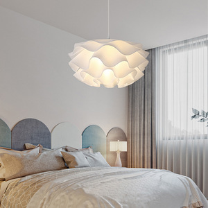 Lámpara de Araña Moderna Minimalista de Estilo Nórdico con Forma de Piña, LED, para Comedor o Dormitorio, Lámpara Colgante de Lujo con 3 Años de Garantía - Product Image 2