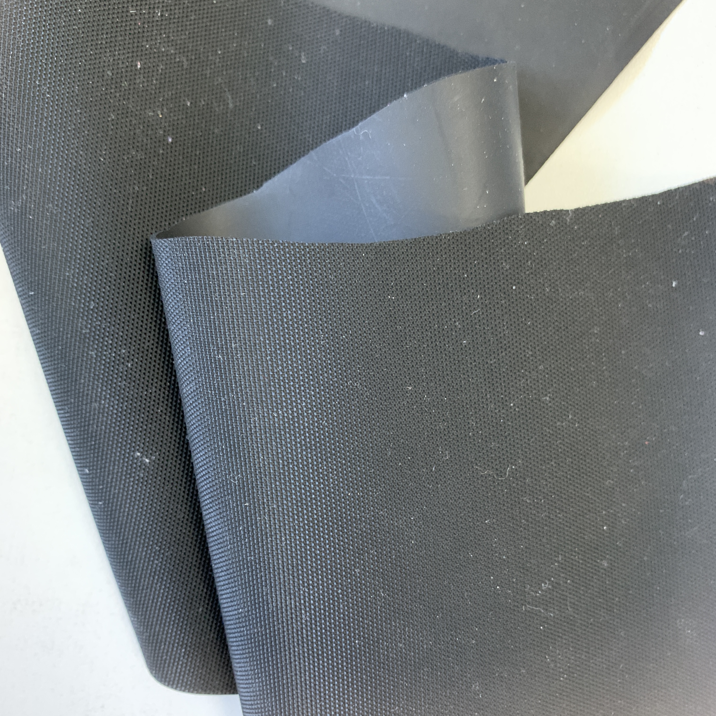 0.6mm Matte Hypalon Laminated Polyester Fabric for Industrial Using