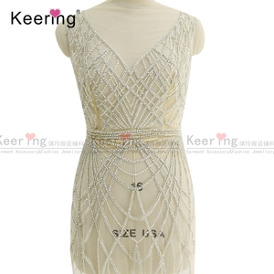 白いウェディングドレスのWDP-242のための手作り大きなガラスラインストーンアップリケパッチ - Product Image 1