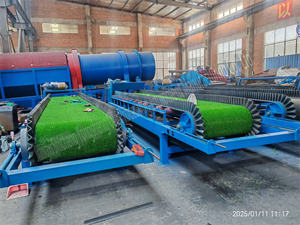 완전 자동 2-4 TPH 소형 진동 금 패닝 장비 휴대용 금 모래 흐름 수구 매트 세척 분리 기계 - Product Image 2