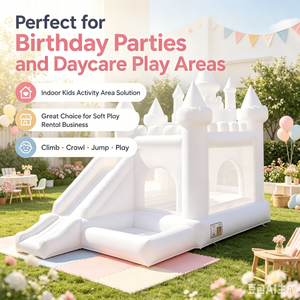 Château gonflable commercial avec toboggan et fosse à balles, <span class=keywords><strong>blanc</strong></span> pastel, pour enfants, location pour événements et fêtes - Product Image 1