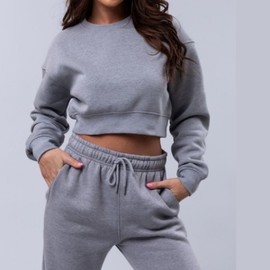 Sudadera Corta de Felpa Gris Jaspeado con Hombros Caídos y Cuello Redondo para Mujer, en Oferta - Product Image 1