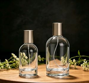 Venta al por Mayor de Botellas de Perfume de Vidrio de 50 ml y 100 ml con Fondo Grueso y Antideslizante - Product Image 3