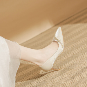 Escarpins de mariée en satin <span class=keywords><strong>ivoire</strong></span> à bout pointu et talons aiguilles pour femme - Product Image 5