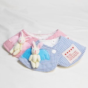 ผ้ากันเปื้อนลายสก๊อตน่ารักสำหรับสัตว์เลี้ยง ตกแต่งสำหรับแมว สุนัข สีฟ้า ชมพู เหลือง - Product Image 2