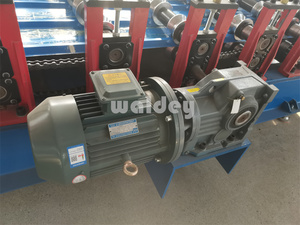 840 Metal Roofing <b>Sheet</b> Molding Machine Customized Shape Single Layer Roof Panel Roll Forming Machine - Product Image 5