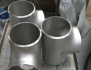 Tubo en T de 3 vías de PVC resistente a los rayos UV que soporta la exposición al sol para tuberías al aire libre, ideal para líneas de piscina, rociadores de jardín y RV - Product Image 5