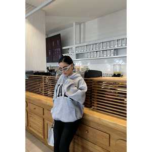 Sudadera con capucha gris con estampado Yale para mujer - Product Image 2