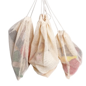 Sac en filet en coton blanc avec cordon de serrage, taille et design personnalisables, pour fruits et légumes - Product Image 1