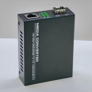 Convertidor de medios de fibra de alta velocidad 10/100/1000Mbps Ranura SFP Compatible LC/SC Puerto Ethernet Convertidor de fibra óptica WiFi Ethernet - Product Image 4