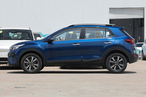 2021 Kia stonic KX1 1.4L CVT phiên bản vui nhộn Facelift nhỏ gọn SUV nedc 100km tay lái bên trái sử dụng xe thành phố đi lại - Product Image 5