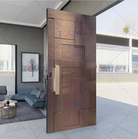 Porte d'entrée de luxe NFRC AS-2047 TOMA Moder, porte pivotante de luxe, porte intérieure avec cadre