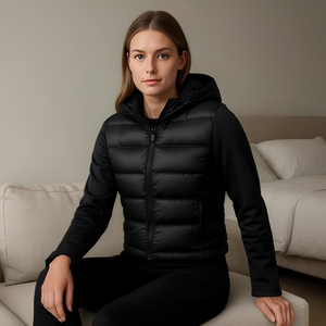 Veste matelassée unisexe noire à capuche zippée, manteau d'hiver décontracté, coupe régulière, polyester, coupe-vent, design slim, coupe régulière - Product Image 3