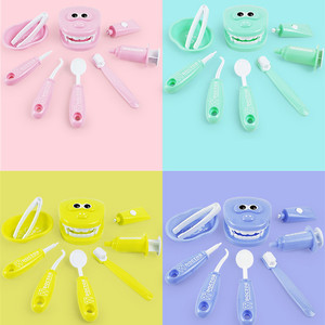 Kit Dentistico Giocattolo in Plastica Elettrico, Gioco di Ruolo Dentista, Set Educativo per Bambini per Controllare i Denti, Simulazione Medica per Ragazzi - Product Image 4