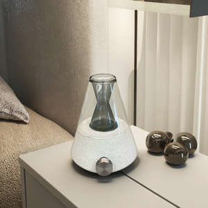 USB-betriebener Holzglas-Aroma diffusor Natürliche Holz farbe Wasserlos für die tragbare Installation im Home Office 1 Jahr Desktop-Verwendung - Product Image 3