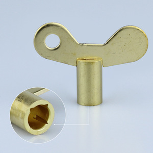 Old-Fashioned All-Copper 4-Point <b>Water</b> Tap Switch Outdoor Anti-Theft Cast <b>Iron</b> Faucet Key for Bathroom Use - Product Image 3