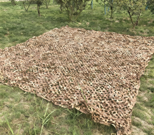 Voile d'ombrage RAYEE Filet de Camouflage Beige, câble en acier renforcé, 5x5 mètres, matériau en nylon, service de découpe - Product Image 5