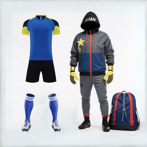 Conjunto de Camiseta de Fútbol Personalizada para Hombre, Transpirable, de Secado Rápido, Cuello Redondo, Manga Corta, Diseño Sólido, Nombre Personalizado Digital - Product Image 2