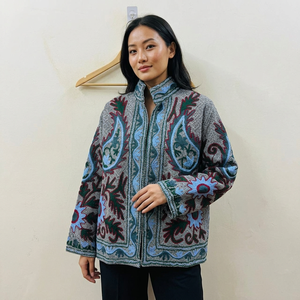 Chaqueta Bomber de Algodón Tejido con Bordado Suzani, Estilo Chic Otoñal, Diseño Floral, Indigo, Houndstooth, Crimson Vine - Product Image 1