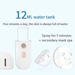 Usb Oplaadbare Mini Handheld Nano Mistsprayer Huidverzorging Diep Hydraterende En Hydraterende Mini Reis Nano Spray Gezichtsstomer - Product Image 4