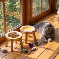 Elegante keramische bloemvormige voerbakstandaard, verhoogde voederbak voor honden en katten, verhoogde eetbakset, antislip matte glazuur voederstations