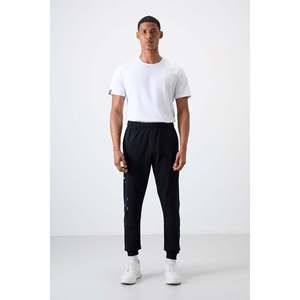 Pantalones Deportivos Air Jones Rory para Hombre en Azul Marino - Pantalones de Chándal Cómodos de Mezcla de Algodón para Uso Casual y Deportivo - Product Image 1