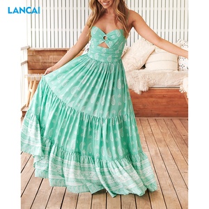 เดรสยาวเปิดไหล่ลายดอกไม้พิมพ์ลายดอกไม้เดรสปาร์ตี้สไตล์โบฮีเมียนฤดูร้อน - Product Image 2