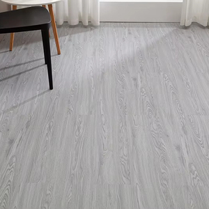 Revêtement de sol en vinyle rigide léger, revêtement de sol en SPC, installation facile pour les appartements - Product Image 1