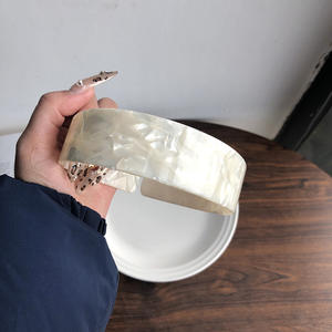 Bandeau large brillant en acétate d'écaille de tortue antidérapante dentée de haute qualité rétro français - Product Image 6