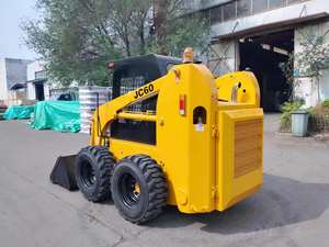 中国制造商 CAT 型重型 1T 2T 3T 4T 超大负载柴油滑移装载机，带舒适驾驶室 - Product Image 3