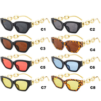 Lunettes de soleil œil de chat pour femmes, tendance, pas chères, vente en gros, classiques, populaires, en plastique