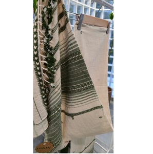 Dupatta en coton moderne et confortable pour femmes, écharpe respirante et douce pour la peau, idéale pour la mode quotidienne et les occasions spéciales - Product Image 3