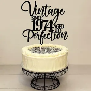 1 pièce Noir Étincelant 1974 Charm Eternal Vintage Perfect Cake Top-Convient pour le <span class=keywords><strong>50e</strong></span> <span class=keywords><strong>anniversaire</strong></span> ou la fête d'<span class=keywords><strong>anniversaire</strong></span> - Product Image 1