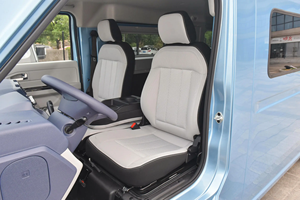 Vente Flash : Bus Navette Électrique d'Occasion Xinyuan E3L 2024 Luxe 6 Places, Autonomie NEDC 201-300km, Batterie LFP, Économique et Pratique - Product Image 5