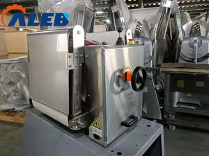 Laminoir Électrique Professionnel pour Boulangerie, Équipement Commercial de Pâtisserie pour Croissants et Pain Pita - Product Image 3