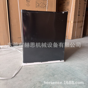 Mini Refrigerador de 50L, 220V, Una Puerta, Color Negro, Eficiente Energéticamente, Compacto, para Uso en el Hogar y la Oficina - Product Image 4