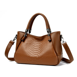 Bolsos cruzados de diseño de moda, bolsos de hombro de cuero PU de alta calidad, bolsos de mano casuales de lujo para mujer - Product Image 6
