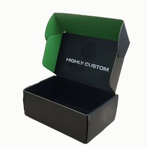 Cajas de correo corrugadas con logotipo personalizado a prueba de agua Laminación mate Relieve Lámina dorada Estampado Materiales reciclados duraderos Calcetines - Product Image 1