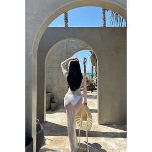 Robe de plage en tulle blanc Eliza, chic, pour couvrir le maillot de bain - Product Image 1