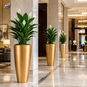 Jardinière en fibre de verre durable de luxe ML, pot de fleurs moderne doré pour l'intérieur/l'extérieur, pour la maison, le jardin, le hall d'hôtel et le bureau - Product Image 4