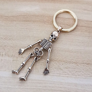 Sáng Tạo Vui Có Thể Gập Lại Skeleton Skeleton <span class=keywords><strong>Keychain</strong></span> Kim Loại Gothic Halloween <span class=keywords><strong>Skull</strong></span> Mặt Dây Chuyền Móc Khóa Xe Túi <span class=keywords><strong>Keyring</strong></span> Cho Nam Giới Phụ Nữ - Product Image 4