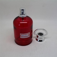 Botella de perfume de vidrio rojo vacío con cilindro de conjunto completo de 100ml con tapa de cadena de bomba plateada
