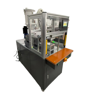 Máquina de Moldeo por Extrusión de Baja Presión con Dosificación Precisa e Inyección Estable - Product Image 3